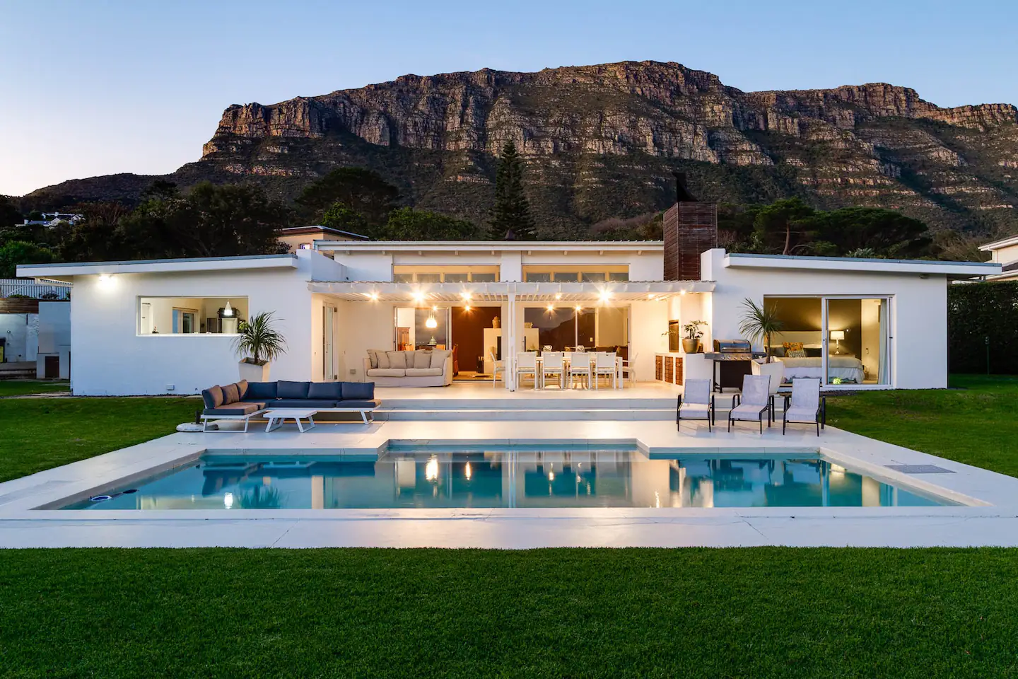 8-Bedroom-Villa-1
